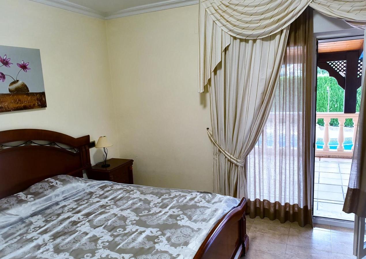Villa Tres Palmeras En Alfaz Del Pi , Albir, Benidorm Л'Алфас дел Пи Екстериор снимка