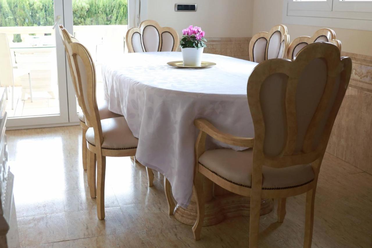 Villa Tres Palmeras En Alfaz Del Pi , Albir, Benidorm Л'Алфас дел Пи Екстериор снимка