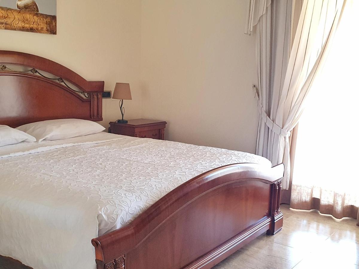 Villa Tres Palmeras En Alfaz Del Pi , Albir, Benidorm Л'Алфас дел Пи Екстериор снимка